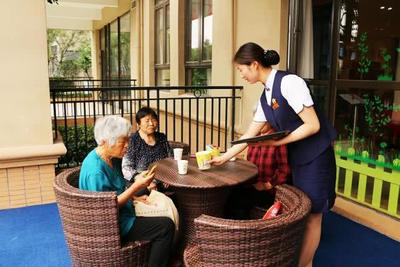 金碧物業(yè) | 貼心服務(wù),只為給您一個(gè)更溫馨的家